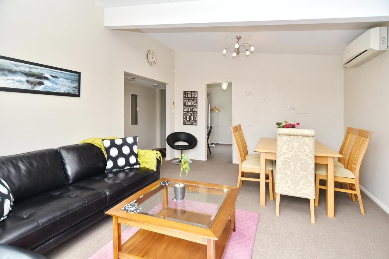 Longmuir - Homes *